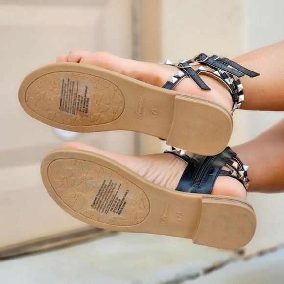 Women's Studded Strappy Flat Sandals Black Color - Picture 5 of 5